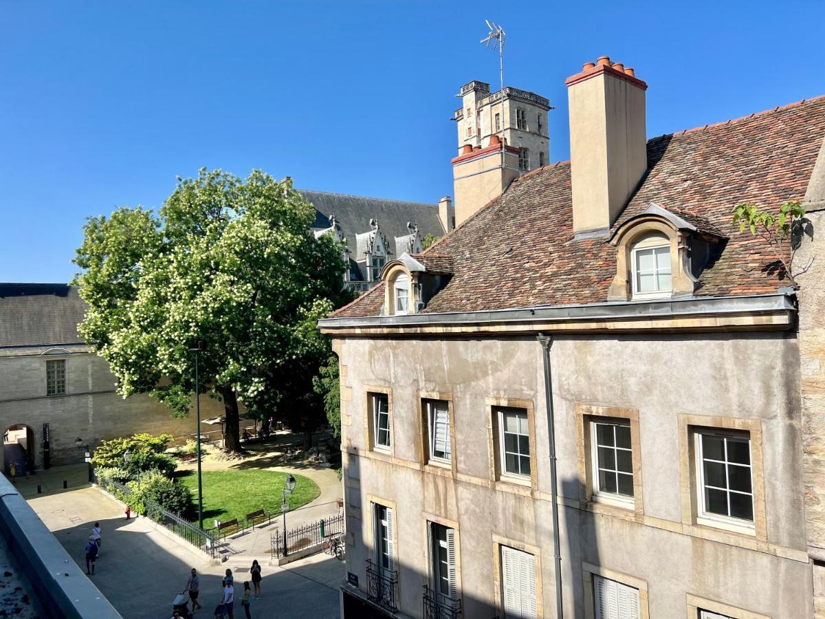 Le P'Tit Charmant : Centre Historique De Dijon Exterior foto